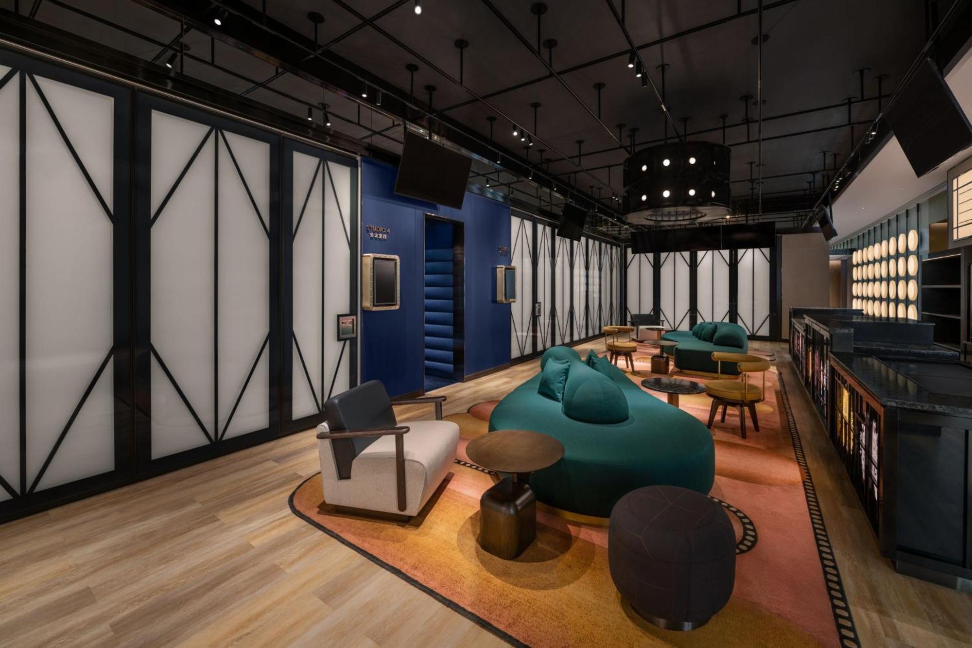 W Macau - Studio City מראה חיצוני תמונה The interior of the lounge
