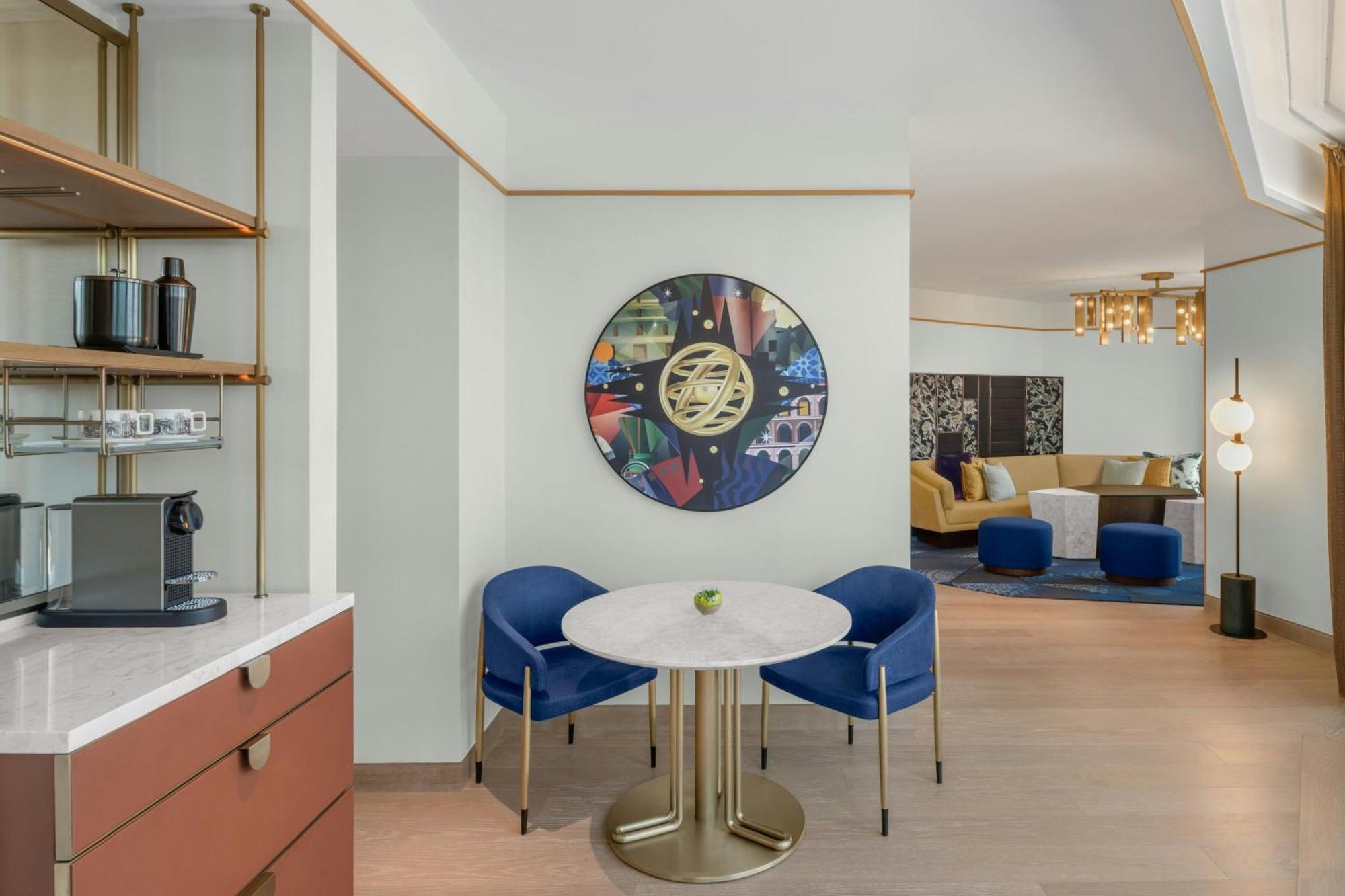 W Macau - Studio City מראה חיצוני תמונה A suite at the hotel