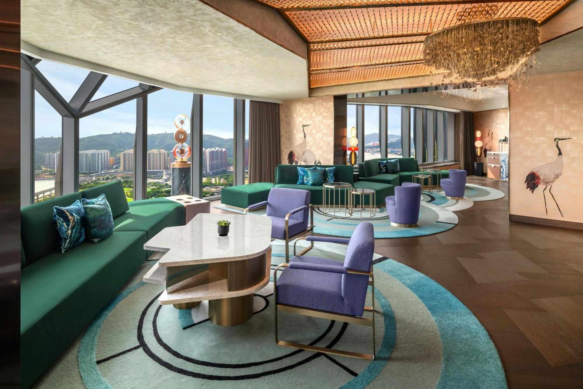 W Macau - Studio City מראה חיצוני תמונה The Club at The Landmark, Central, Hong Kong
